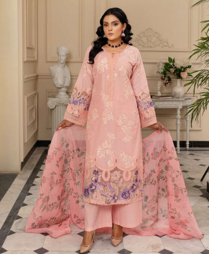Munira Designer